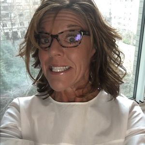 Meet your Posher, Kelli